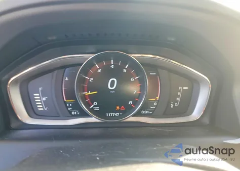 2016 Volvo Xc60 T5 Premier z USA, uszkodzony, nr VIN YV440MDK9G2853853